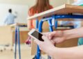 La Provincia de Buenos Aires limitará el uso de celulares en las escuelas secundarias