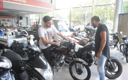 Marzo y abril de 2026 fueron los meses con más motos 0 km patentadas desde que hay registro