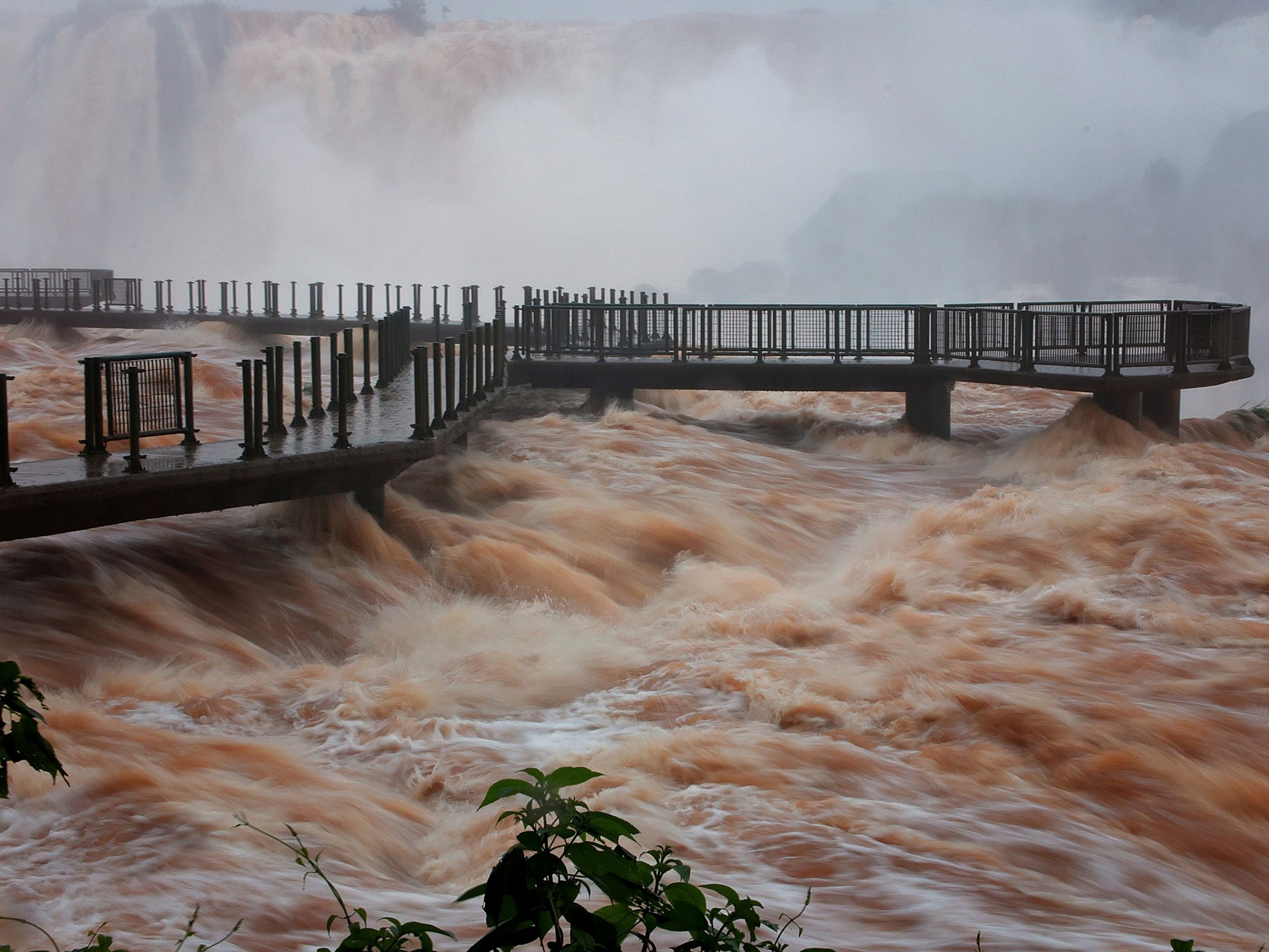 El río Iguazú alcanzó en las Cataratas su mayor caudal de 2026