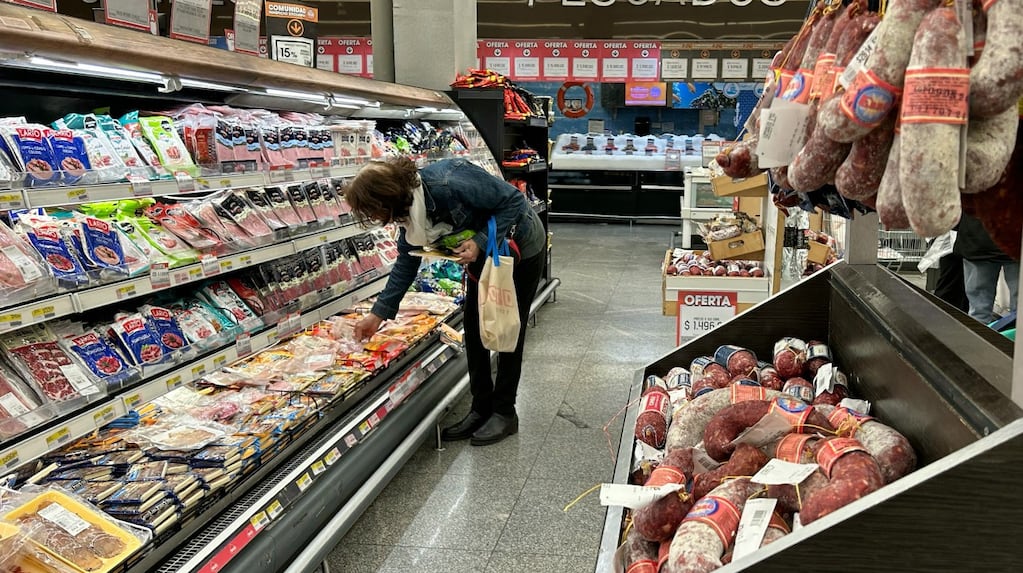 La carne y las bebidas impulsan la suba de los alimentos en el inicio de octubre y suman presión sobre la inflación