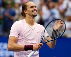 Zverev terminará el año como número 1 del mundo tras la eliminación de Alcaraz en Shanghái