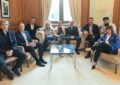 El Gobierno reúne a la mesa política para frenar la sesión opositora y acelerar los acuerdos con los gobernadores