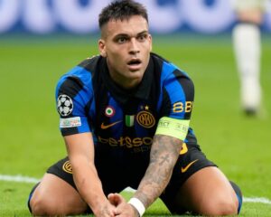 Lautaro Martínez sufrió una lesión muscular y preocupa en la Selección a un mes de la fecha FIFA