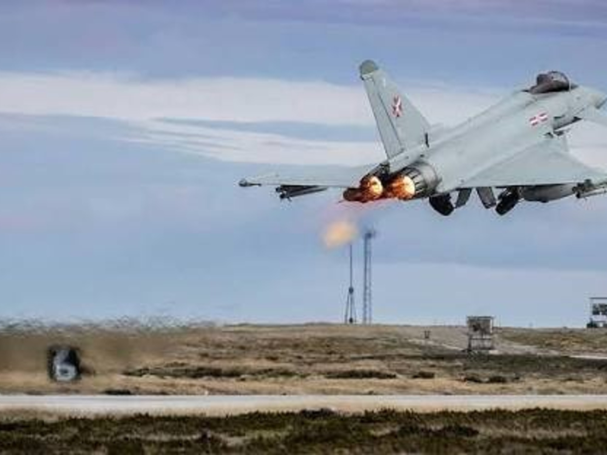 Un Eurofighter Typhoon de la Real Fuerza Aérea británica.