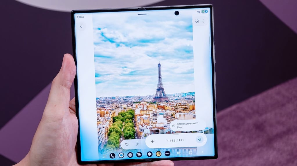 Galaxy Z Fold 8 Ultra, el modelo en el que se basaría el W27.