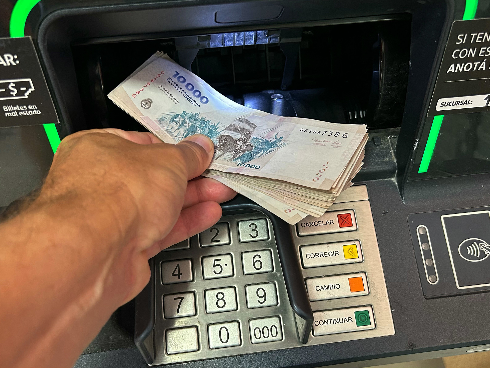 El estudio analizó cuentas sueldo de trabajadores privados del Banco Provincia.