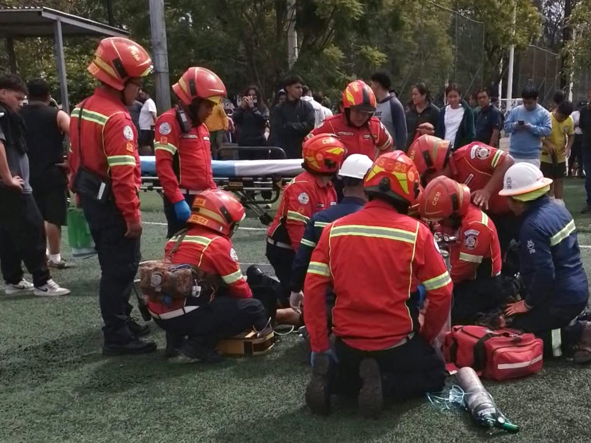 Bomberos de Guatemala en emergencia tras el asesinato del abogado y exfiscal anticorrupción Juan Francisco Solórzano Foppa