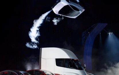 La tecnología detrás del Tesla Roadster: necesita hasta siete horas de recarga para apenas seis segundos de empuje